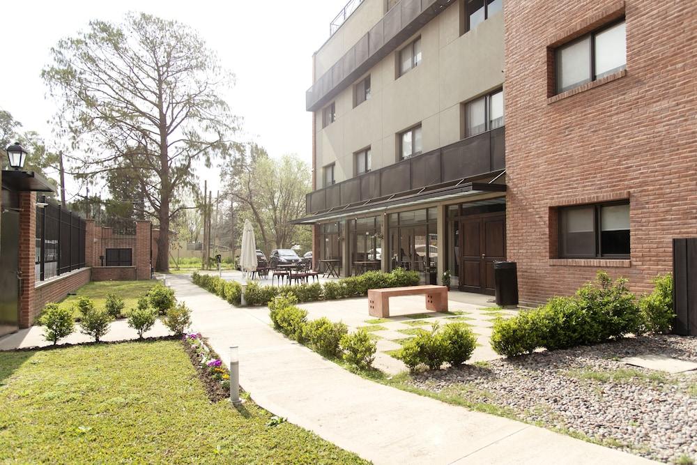 Casa Campus Pilar Suites Kültér fotó